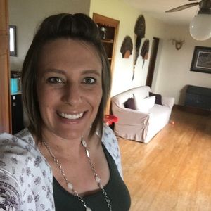 Meet your Posher, Molly